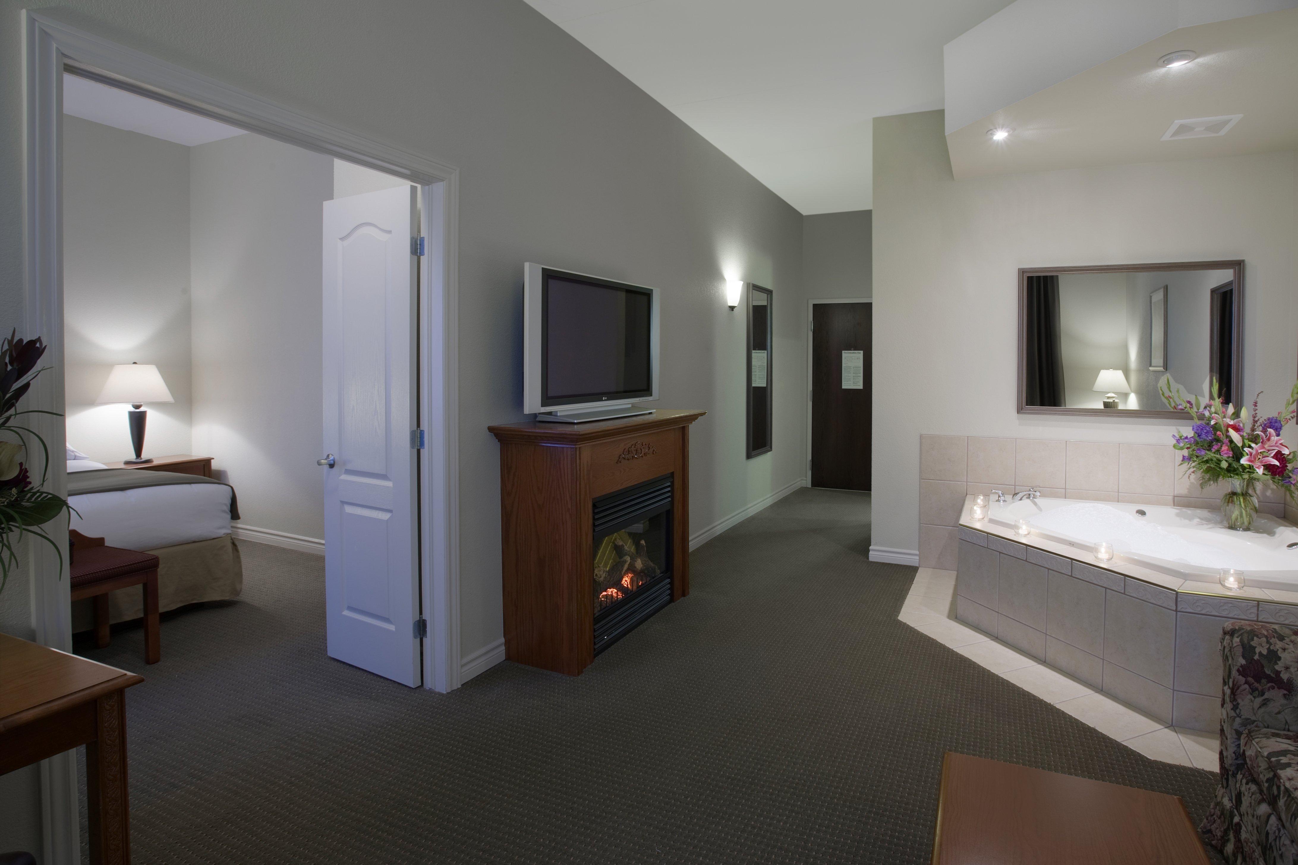 Holiday Inn Express Hotel & Suites 1000 Islands - Gananoque By Ihg Eksteriør billede