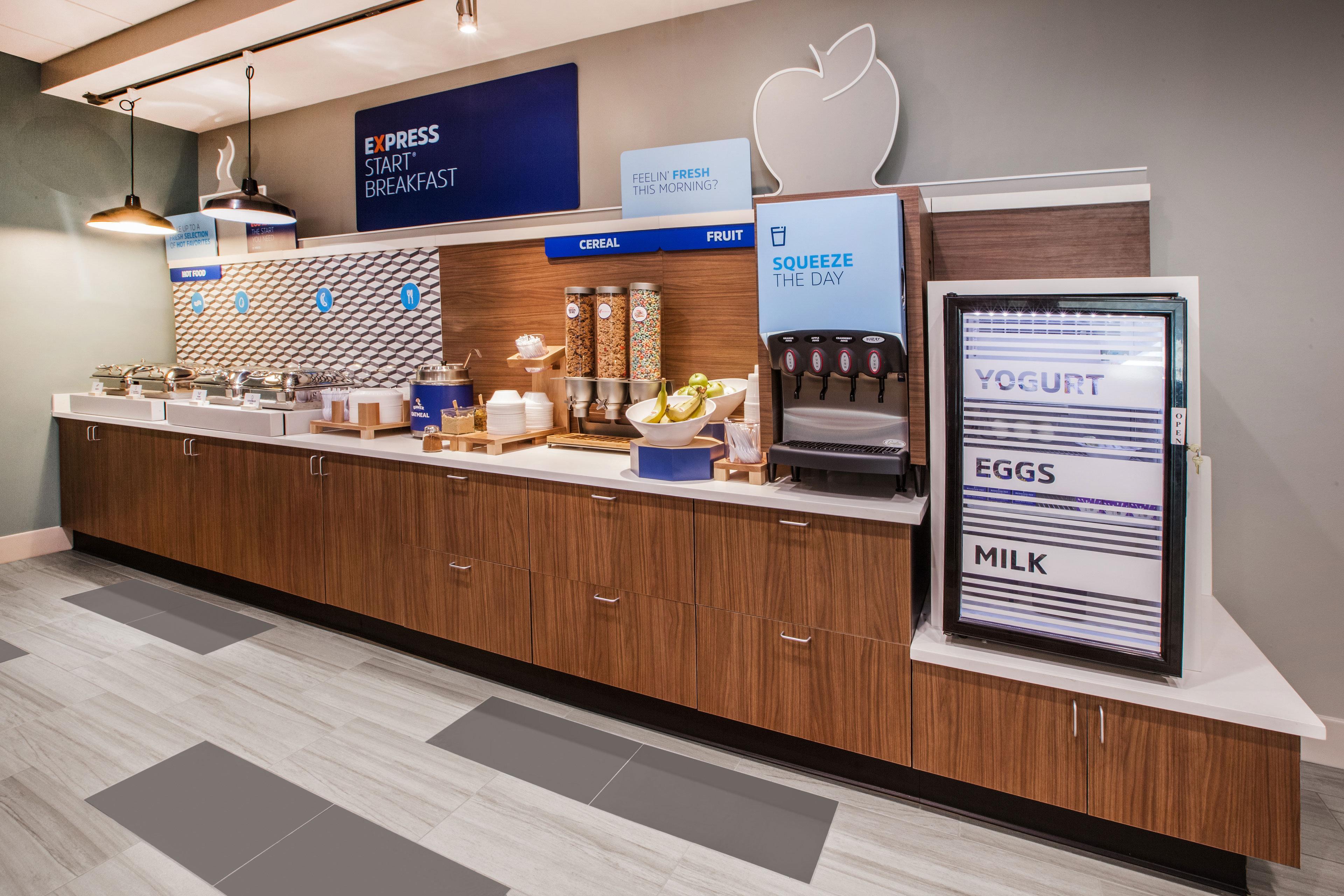 Holiday Inn Express Hotel & Suites 1000 Islands - Gananoque By Ihg Eksteriør billede