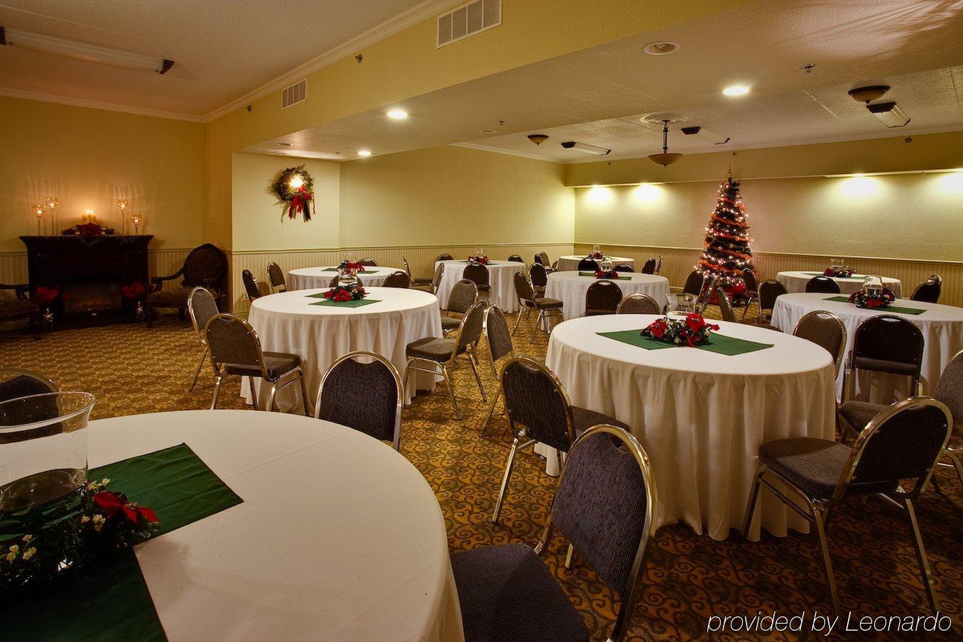 Holiday Inn Express Hotel & Suites 1000 Islands - Gananoque By Ihg Restaurant billede