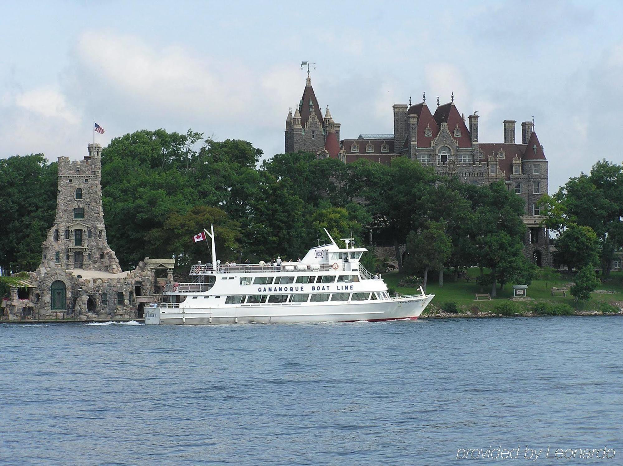 Holiday Inn Express Hotel & Suites 1000 Islands - Gananoque By Ihg Eksteriør billede