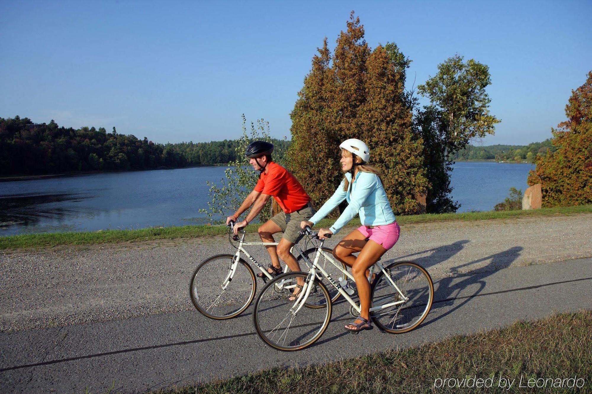 Holiday Inn Express Hotel & Suites 1000 Islands - Gananoque By Ihg Eksteriør billede